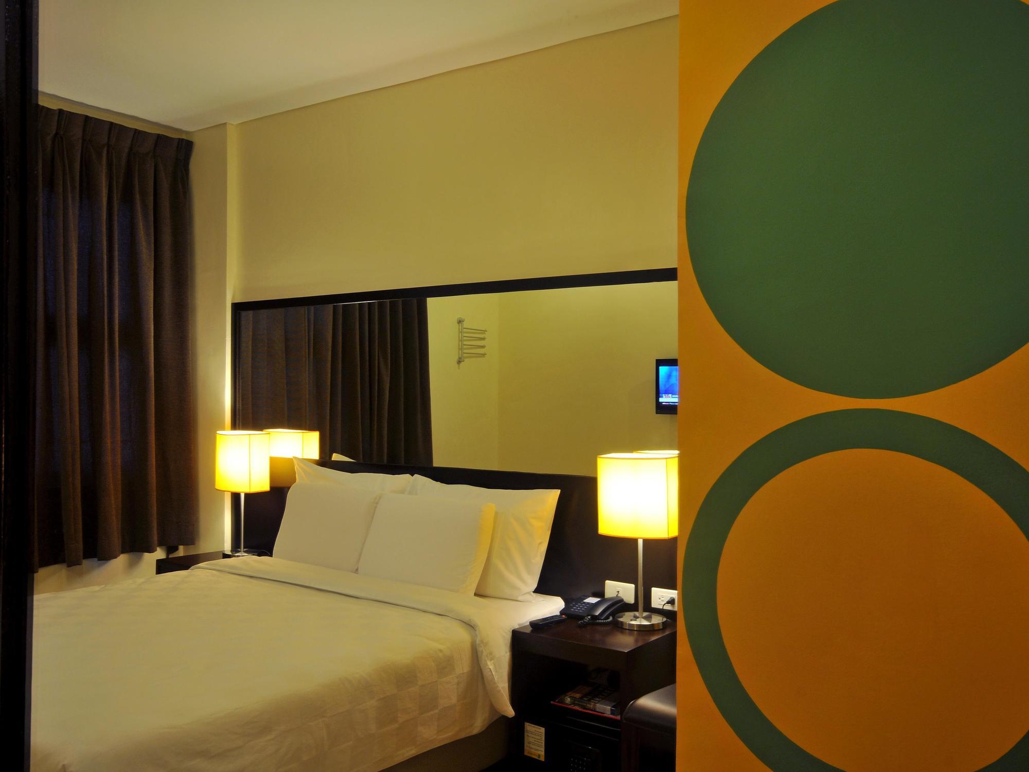 Go Hotels Puerto Princesa Exteriör bild