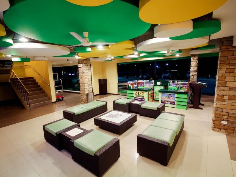 Go Hotels Puerto Princesa Exteriör bild