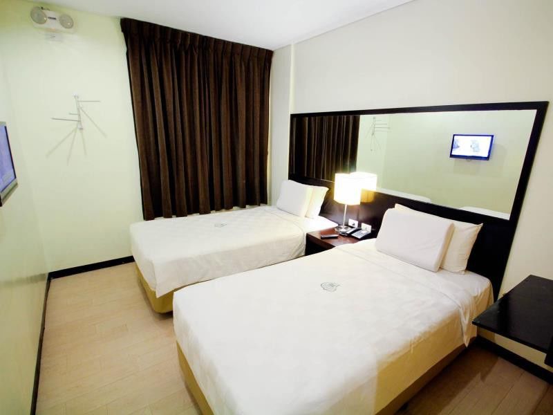 Go Hotels Puerto Princesa Exteriör bild